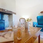 Maison Du Porche 4 Etoiles, Piscine, 10 Voyageurs * Maignaut
