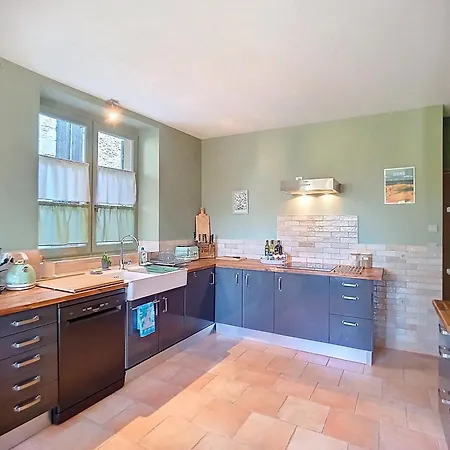 Tatil Evi Maison Du Porche 4 Etoiles, Piscine, 10 Voyageurs *