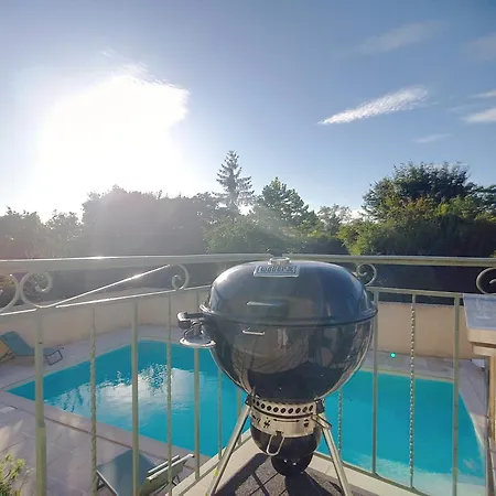 Maison Du Porche 4 étoiles, Piscine, 10 Voyageurs * Maignaut