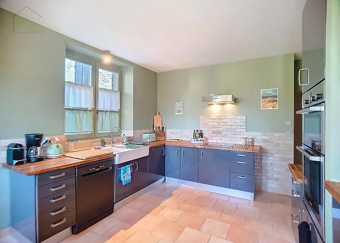 Сasa de vacaciones Maison Du Porche 4 étoiles, Piscine, 10 Voyageurs *