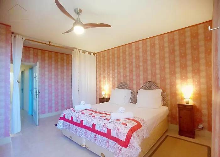 Сasa de vacaciones Maison Du Porche 4 étoiles, Piscine, 10 Voyageurs *