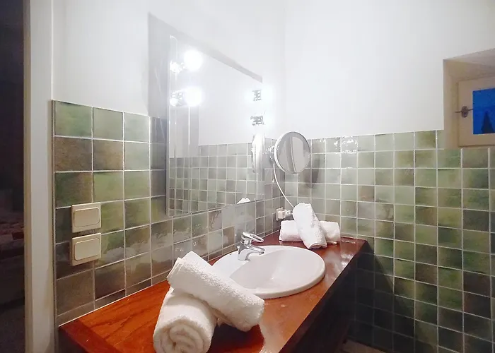 Maison Du Porche 4 étoiles, Piscine, 10 Voyageurs Сasa de vacaciones *