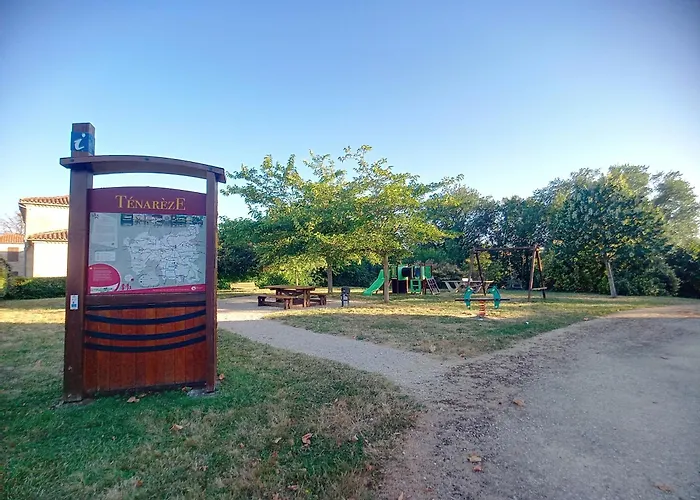 Maison Du Porche 4 étoiles, Piscine, 10 Voyageurs